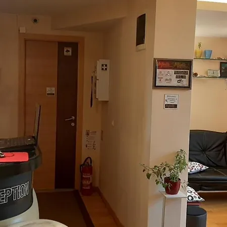 Хостел Infinity Boutique (adults Only)