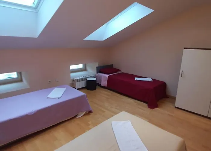 Infinity Boutique (adults Only) Hostel